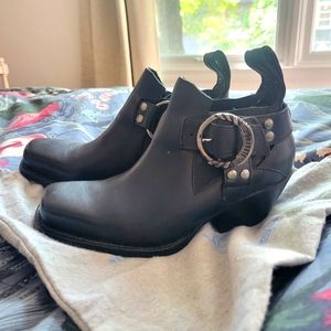 Patsy Fluevog Boots - size 6